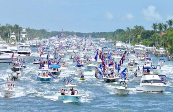 Trump-Boat-Parade-600x389.jpg