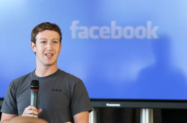 Facebook-Founder-CEO-Mark-Zuckerberg-email-messaging-system-St-Regis-600x396.webp